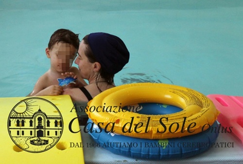 Psicomotricità in acqua per bambini disabili